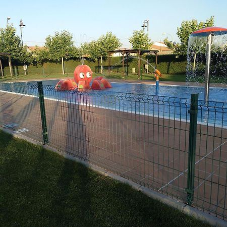 Vila Casa Pita San Justo de la Vega Exteriér fotografie